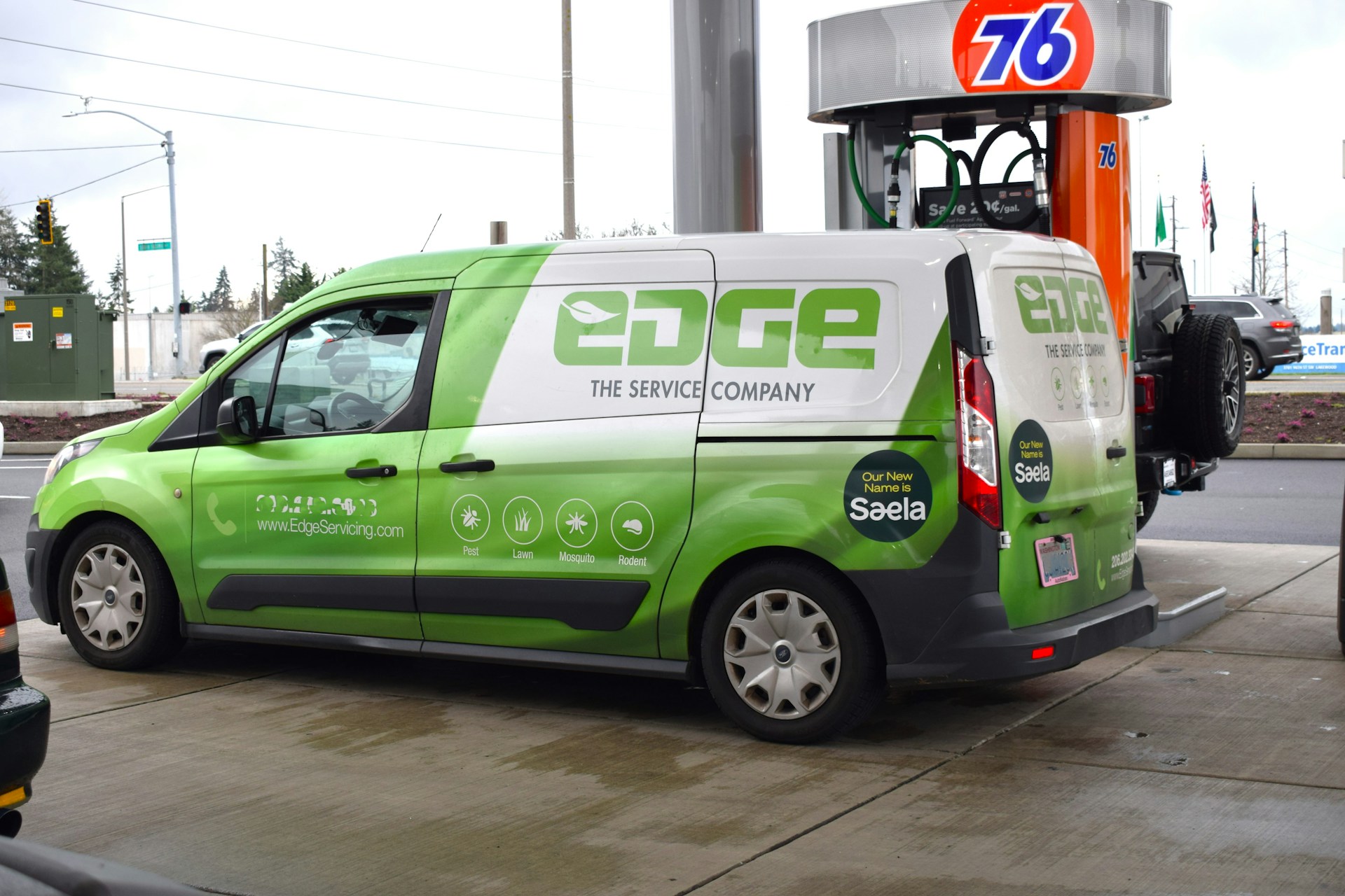 Why Businesses Need Commercial Vehicle Wraps for Brand Visibility main image